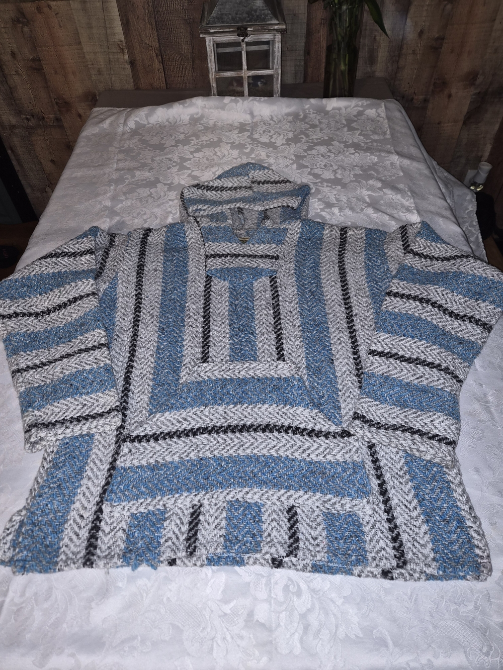 Baja Joe Men/Women Multicolor Woven Drug Rug Mexican Poncho Hoodie Sweatshirt M